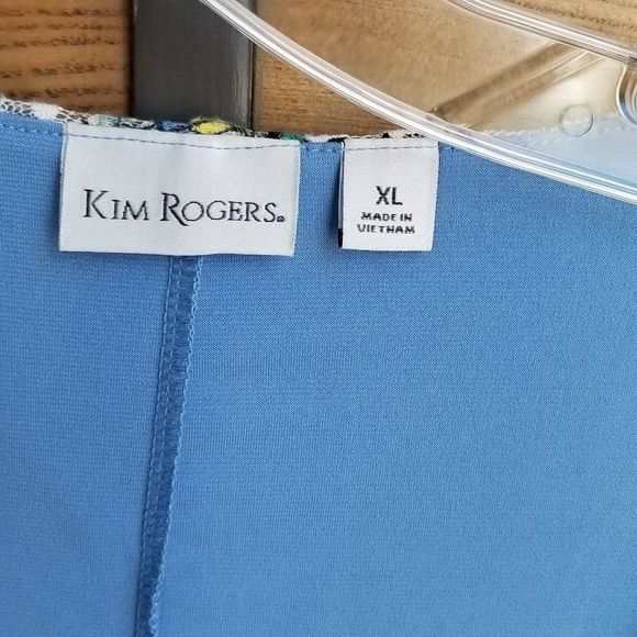 Kim Rogers Blue Print 2-Layer Top in Floral Print Metal Detail Joins Neckline XL - Picture 4 of 7